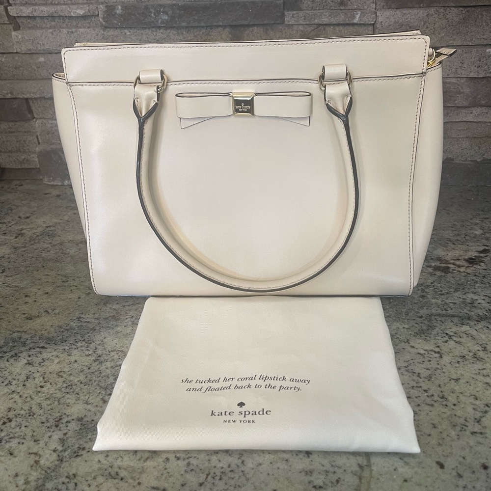♠️ Kate Spade Montfort Ecru Leather Jovie Satchel and dust bag